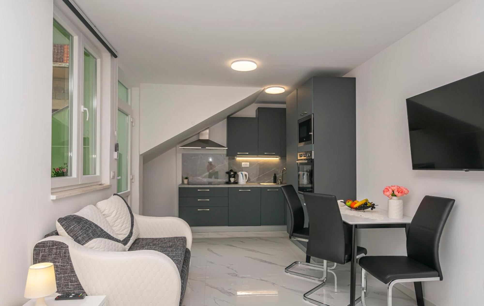 Apartment Ivano ドゥギ・ラット エクステリア 写真
