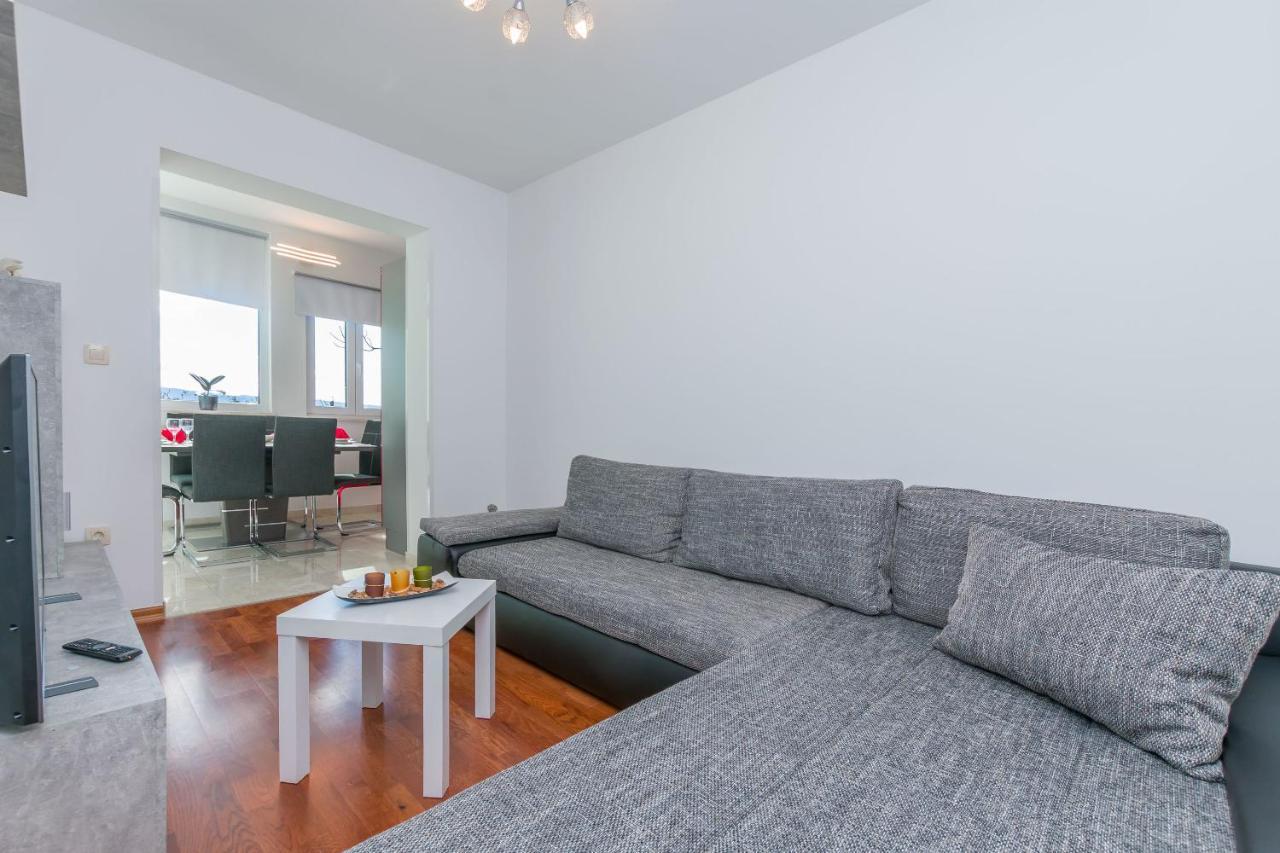 Apartment Ivano ドゥギ・ラット エクステリア 写真